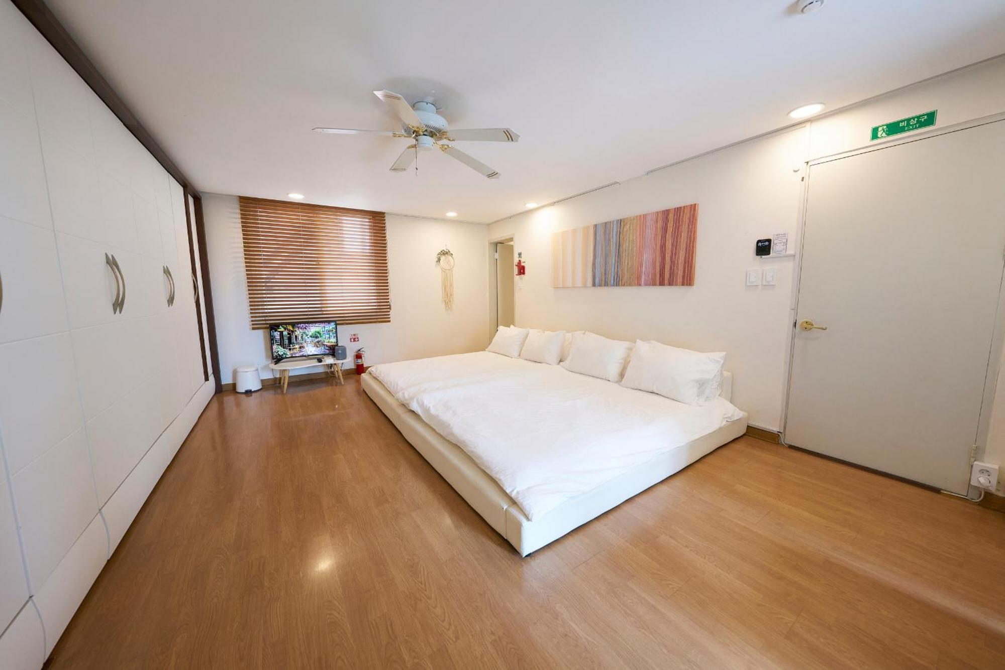 Sg Tailored Service Home Near Metro Сеул Экстерьер фото
